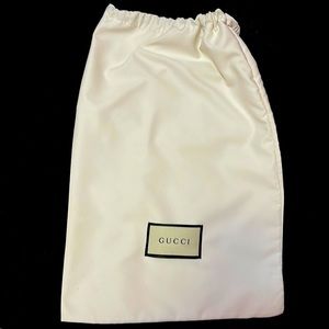 Gucci silk dust bag for purse or shoes